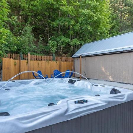 Close To Hiawatha Tr And Biking With Hot Tub Уоллес Экстерьер фото
