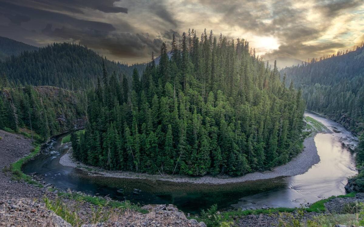 Close To Hiawatha Tr And Biking With Hot Tub Уоллес Экстерьер фото